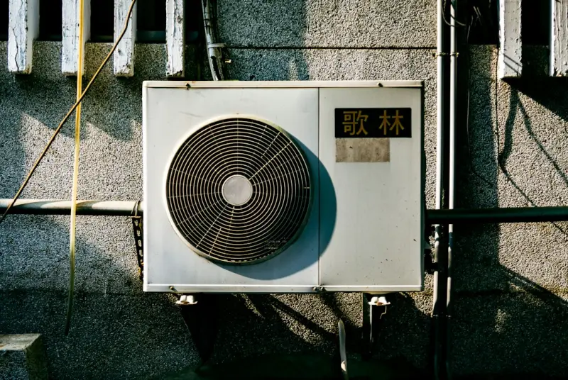 高亮显示工业触摸屏技术解析与HMI性能优化方案