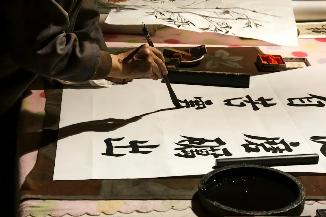 上海奥昌时HMI产品高亮显示技术在不同车间环境下的应用优势